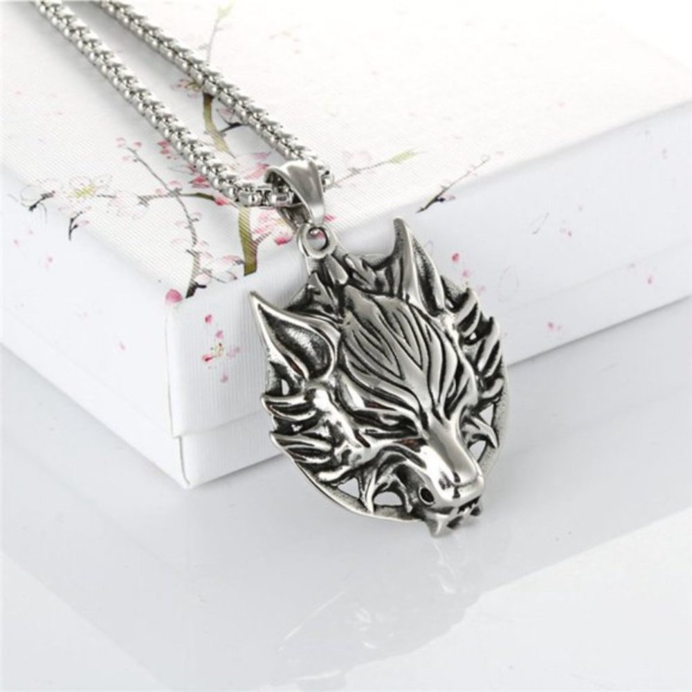 Retro wolf head steel pendant necklace for women/men - Picture 3 of 7